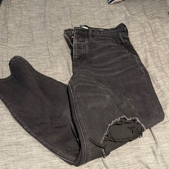 Size 6 black ripped jeans - Picture 1 of 5